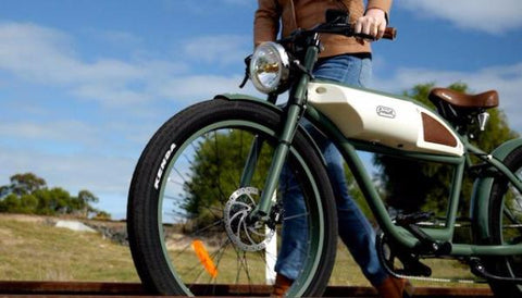 Michael Blast Greaser retro e-bike